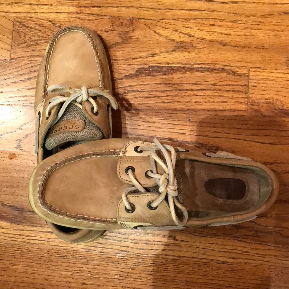 Speedy Topsiders